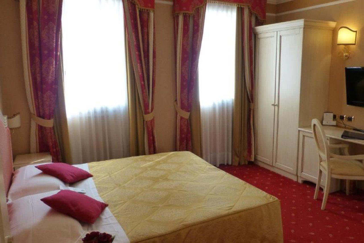 Ih Admiral 4* Padova